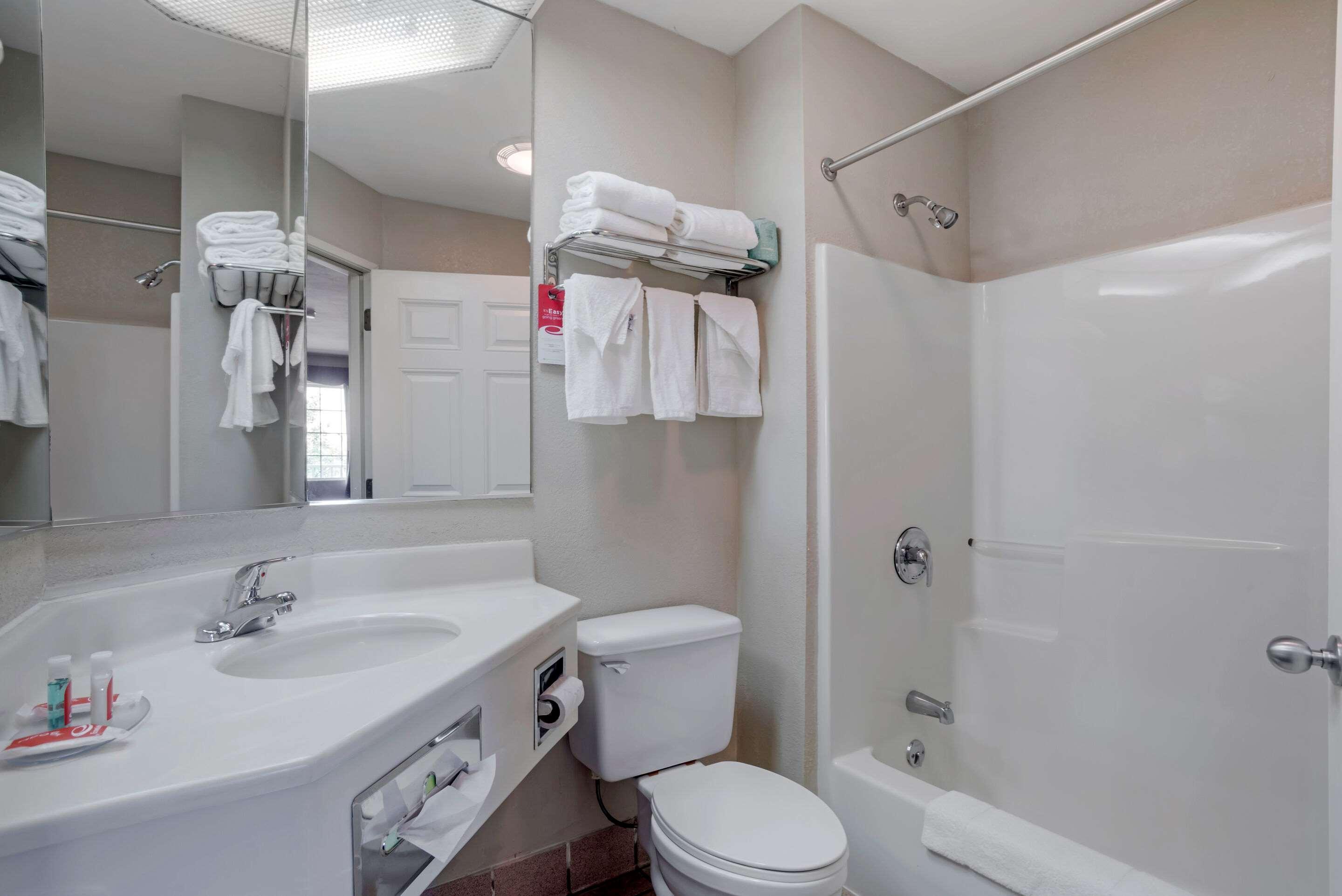 Americas Best Value Inn Gettysburg Bagian luar foto