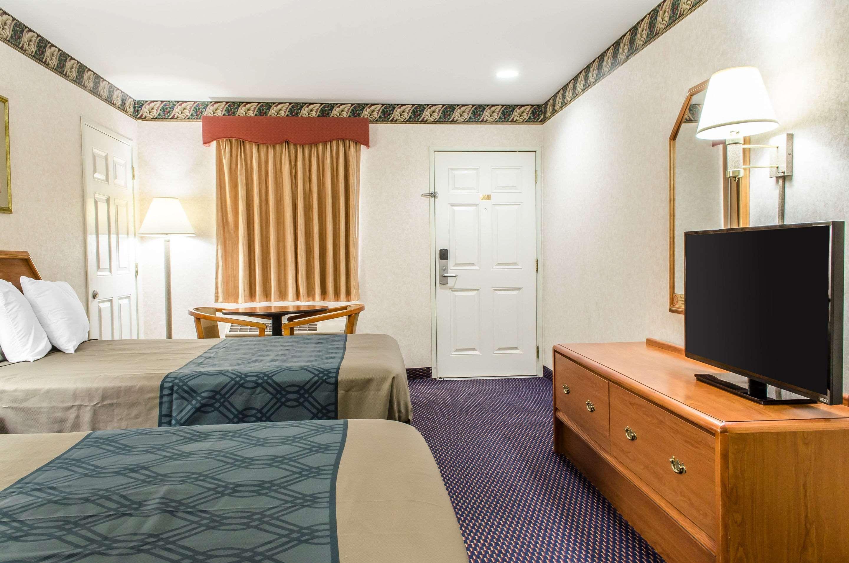 Americas Best Value Inn Gettysburg Bagian luar foto